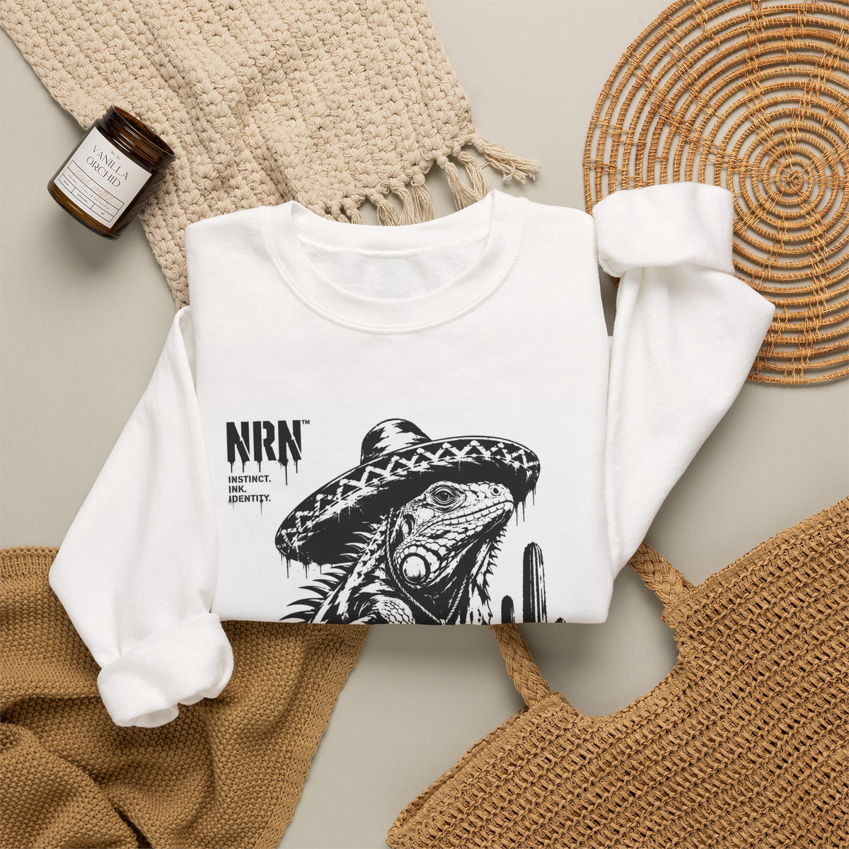 Iguana and cactus black-and-white graphic sweatshirt